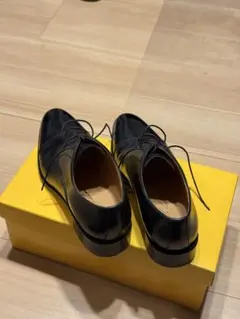 【一度のみ着用】チェントフェリーナ　革靴　ブラック　ストレート　サイズ7