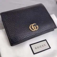 GUCCI ブラック 二つ折り財布　マーモント　黒　グッチ