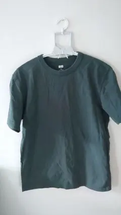 グリーン Tシャツ