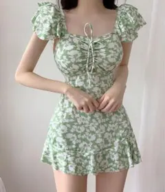 花柄フリル袖ワンピース水着 Tina Jojun Dholic Zozo