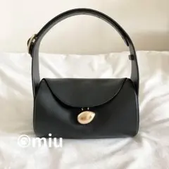 【極美品】CAFUNE DROP DUFFEL BLACK ハンドバッグのサムネイル