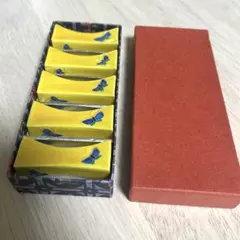 Item thumbnail for item c714f282-0258-4306-a53b-07c1d0ec8f7f