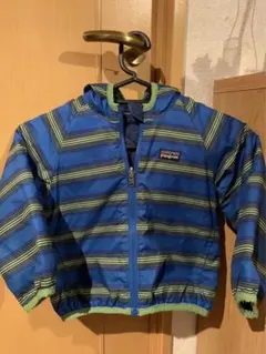 Patagonia パタゴニア キッズ リバーシブルアウター サイズ90のサムネイル