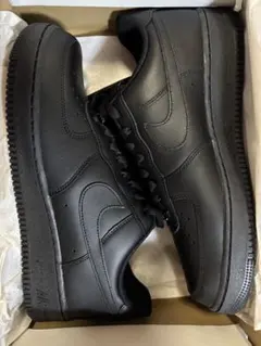 NIKE AIR FORCE 1 ブラック スニーカー