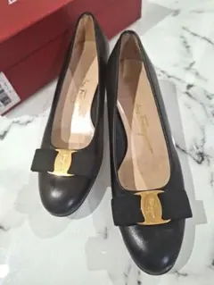 サルヴァトーレフェラガモ NERO CALF パンプス 6 1/2 - メルカリ