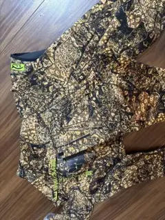 Item thumbnail for item 6c0a94a3-b057-49e3-a336-734fe5943d6f