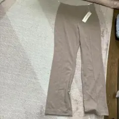 ベージュ ハイウエスト フレアパンツ 新着タグ付き