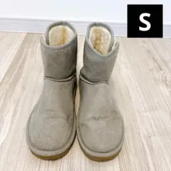 Item thumbnail for item be7fae97-ec8e-446b-a5e5-c0b9445d18c7