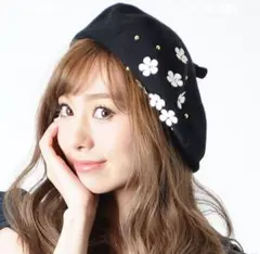 未使用 春夏 ベレー帽 ニットベレー 帽 帽子 小花付き ブラック