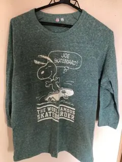 【美品】ユニクロTシャツ　スヌーピー　Mサイズ　　匿名配送可
