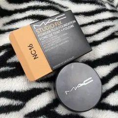 MAC Glow Play & Studio Fix セット 下地 ファンデ MAC Glow Play & Studio Fix セット 下地 ファンデ - メルカリ