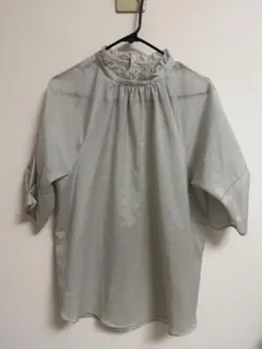 UNITED GREEN LABEL ライトグレー シャツ