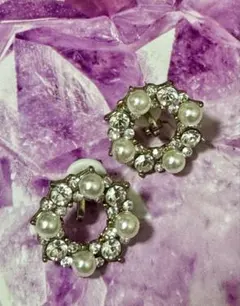 パールとクリスタルのイヤリング アクセサリー