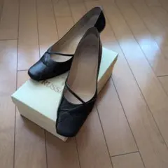 TRUSSARDI パンプス ブラック 23.5cmのサムネイル