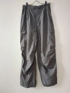GU グレー 　パラシュートカーゴパンツ M
