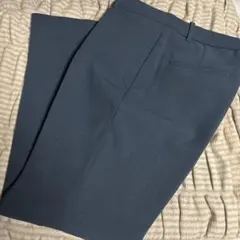 UNIQLO スマートフレアパンツ