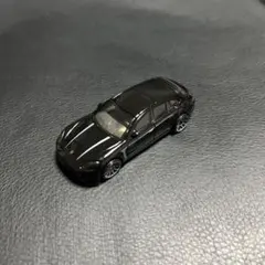 Hot Wheels ポルシェ パナメーラ ターボ S