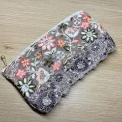 ハンドメイド　インド刺繍リボン×ワッフル　フラットポーチ　16cmファスナー