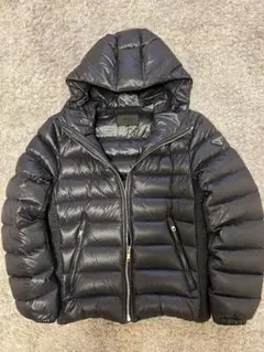 Prada プラダ ダウン SGA654