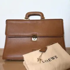 ロエベ ヴィンテージ ビジネスバッグのサムネイル