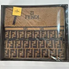 2026年最新】フェンディ バスタオルの人気アイテム - メルカリ