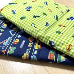 あ*き様 端切れ 生地 黄緑（車）100×90 、青（働く車）50×80