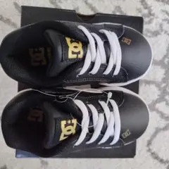 DC COURT GRAFFIK ELASTIC UL 13cm