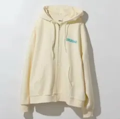 新品 M!LKじゃん シルエットプリント パーカー