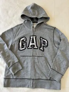 GAPジップパーカー