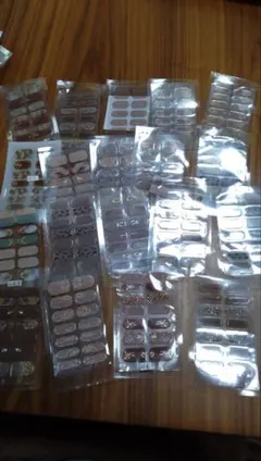 ネイルシール 多様なデザインセット