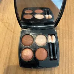 シャネル レ キャトル オンブル 372 ブーケ アンブレ