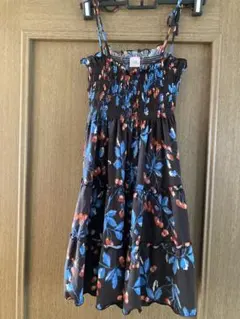 チェリー柄、肩ひもキャミワンピース