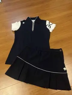 DESCENTE ゴルフウェア ポロシャツ スカート セット紺色のサムネイル