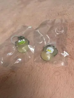 サンリオ　なりきりオイスター　けろけろけろっぴ　あひるのペックル　はぴだんぶい