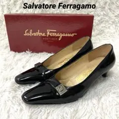 サルヴァトーレフェラガモ エナメル パンプス ガンチーニ ローヒール イタリア製