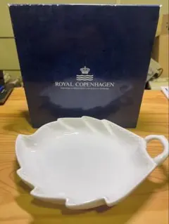 2026年最新】ロイヤルコペンハーゲン ホワイトフルーテッド プレートの