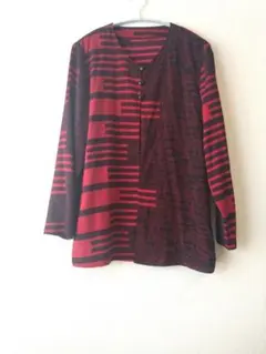 非対称ストライプ長袖シャツ①　赤✕黒　М