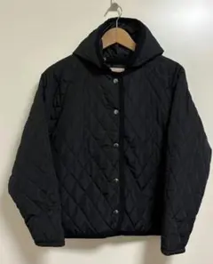 AZULキルティングジャケットフード取外し可黒S　ノーカラージャケット　マウジー