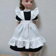 リカちゃん ワンピースとエプロン ウエイトレスのサムネイル