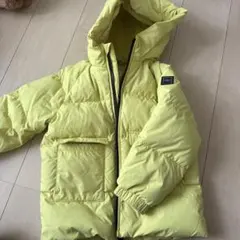 ライムグリーン フード付きダウンコート