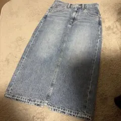 Levi's premiumデニムロングタイトスカート ライトブルー 24 新品のサムネイル