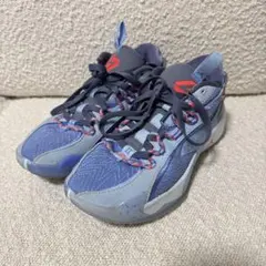 Item thumbnail for item c7396367-7e3d-4b42-8cc4-42a434032172