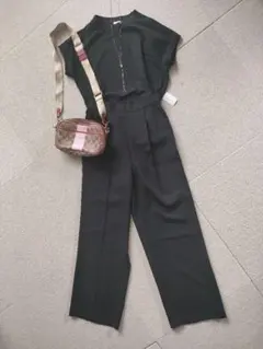 新品未使用　ブラック　プリーツ　パンツ ワイドパンツ　タックワイドパンツ　L