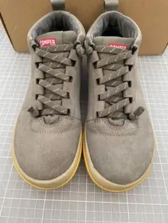 CAMPER GORE-TEX グレー ハイカットシューズのサムネイル