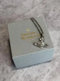 Vivienne Westwood オーブデザイン ネックレス