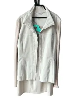 ✨ほぼ未使用品✨ 上下セット✨アイボリー ジッパー付きジャケット&スカート