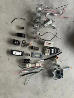 什器ラインコンセント ライティングレール 延長コード 電源レール