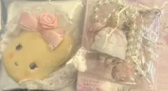 サンリオ　マロンクリーム　ホワイトフリル　ストラップ　ヘアクリップ