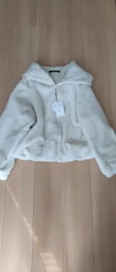 ファーブルゾンパーカー　新品未使用