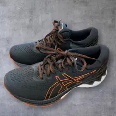 美品 ASICS ランニングシューズ 　ゲル カヤノ 27 gel kayano